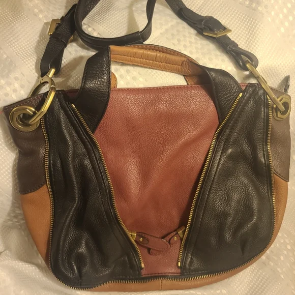 orYany 4 tone Leather Purse